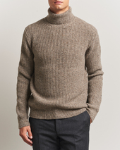 Oscar Jacobson Mika Heavy Merino Rollneck Beige