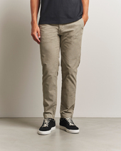 Levi's 14w Corduroy Chino Atomic Grey