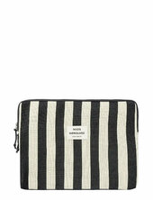 Knit Stripe Computer Sleeve Large Tietok Laukku Läppärilaukku Laukku Black Mads Nørgaard