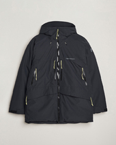 Peak Performance Mountain Line Down Parka Black