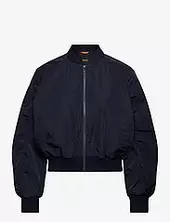 C_pabom Bombertakki Navy Boss