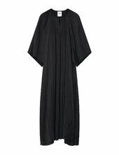 Sophia - Crinkled Surface Polvipituinen Mekko Black Day Birger Et Mikkelsen