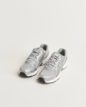 New Balance 740 Sneakers Castlerock