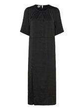 Achira Polvipituinen Mekko Black Baum Und Pferdgarten